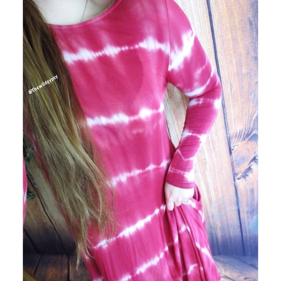 NWOT Ultra soft tie dye dress 🍃 - Picture 5 of 5